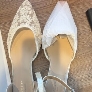 Lace Flats in Ivory - never worn